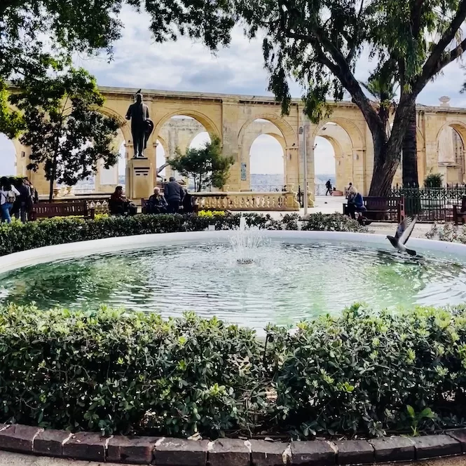 What to do in Valletta - Upper Barrakka Gardens