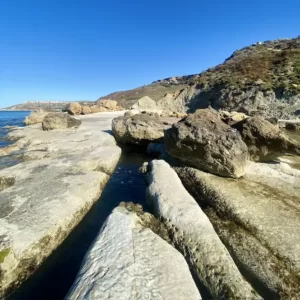 Secret Beaches in Gozo - Ix-Xtajta Beach