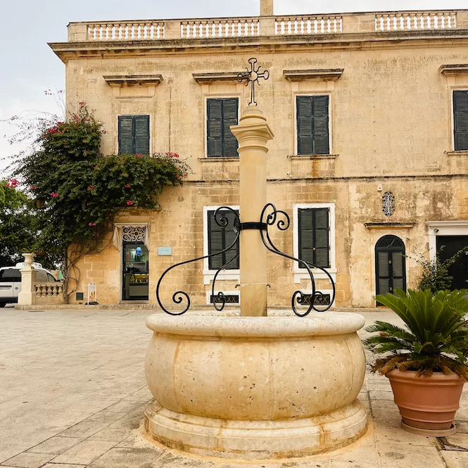 Mdina, The Silent City of Malta - Fountain in the Bastion Square