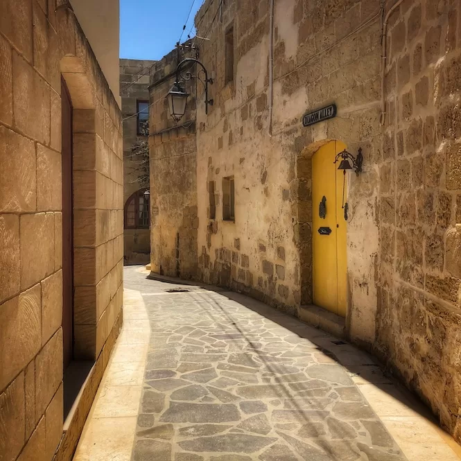 Villas in Gozo with a Private Pool - Colourful Doors