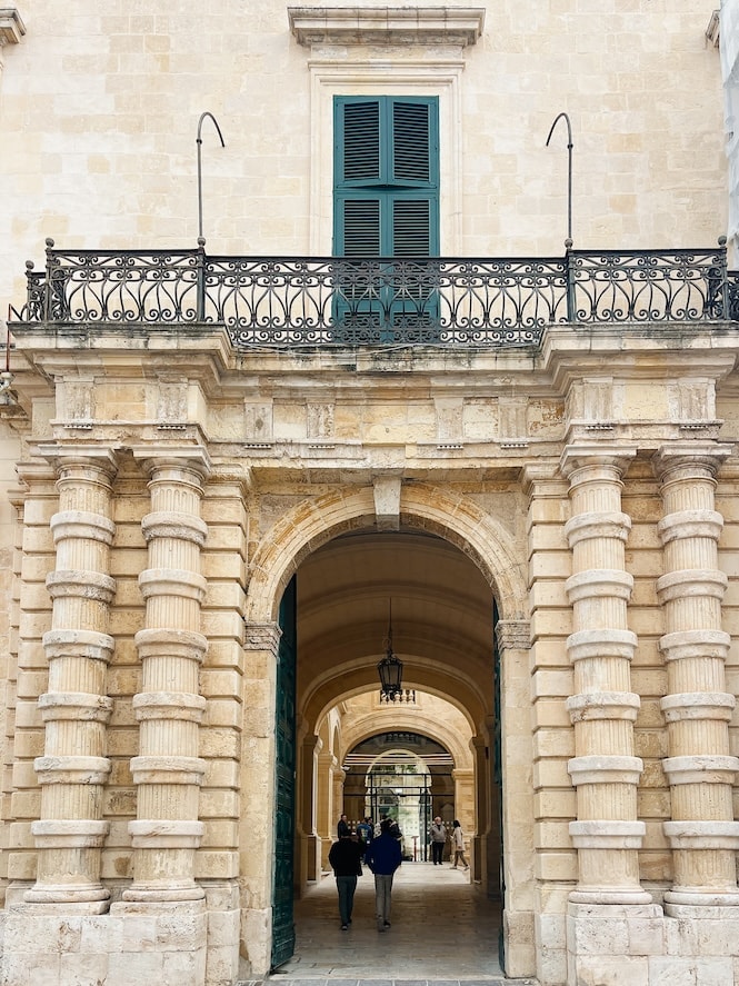 What to do in Valletta - Grandmaster's Palace
