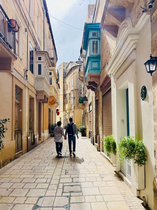The Three Cities in Malta, comprising Vittoriosa (Birgu), Senglea (Isla), and Cospicua (Bormla), are renowned for their narrow streets lined with authentic buildings, showcasing the island's deep historical roots. This area is considered one of the best places to stay in Malta for history buffs, offering a glimpse into Malta's rich past with its well-preserved architecture. The buildings feature traditional Maltese balconies, ornate doorways, and limestone facades, reflecting the timeless charm and cultural heritage of the region.